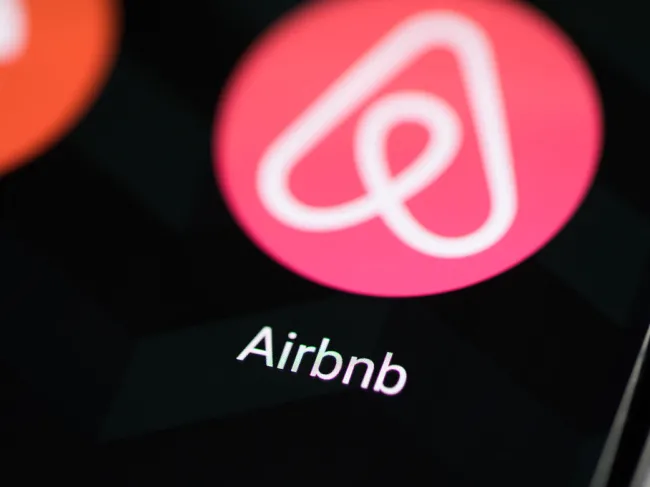 airbnbapp.jpg
